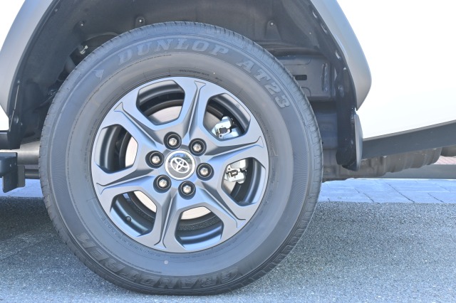 トヨタ:ランドクルーザー200/300