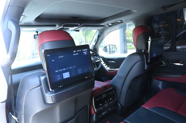 トヨタ:ランドクルーザー200/300