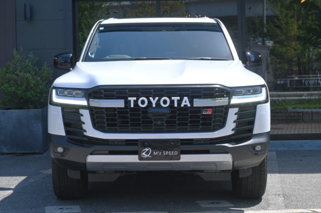 トヨタ:ランドクルーザー200/300