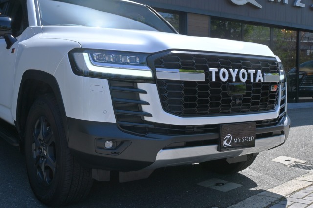 トヨタ:ランドクルーザー200/300