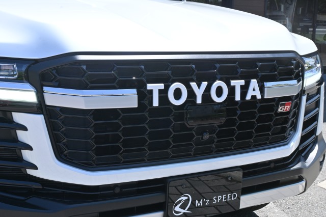 トヨタ:ランドクルーザー200/300