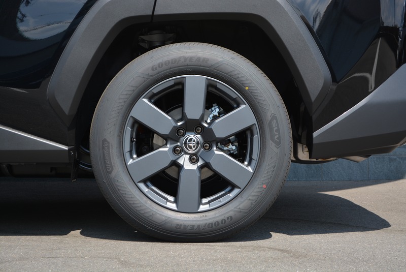 トヨタ:RAV4