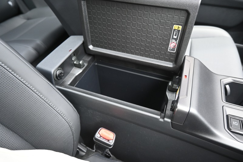 トヨタ:RAV4