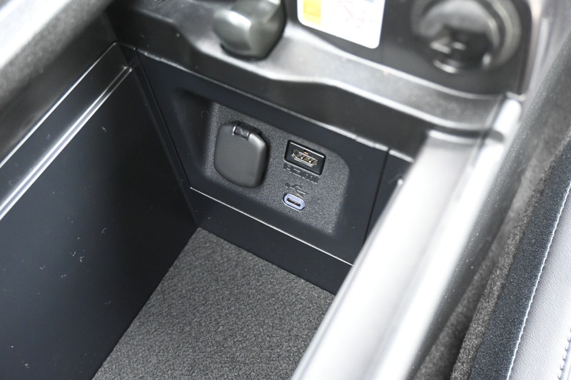 トヨタ:RAV4