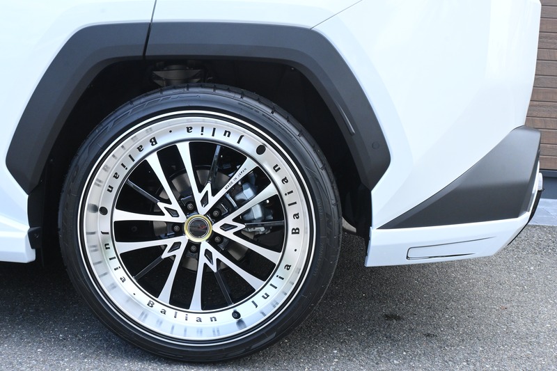 トヨタ:RAV4