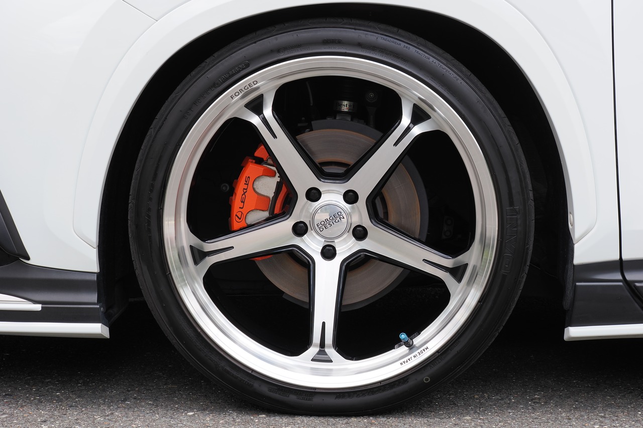 レクサス:NX/ハイブリッド