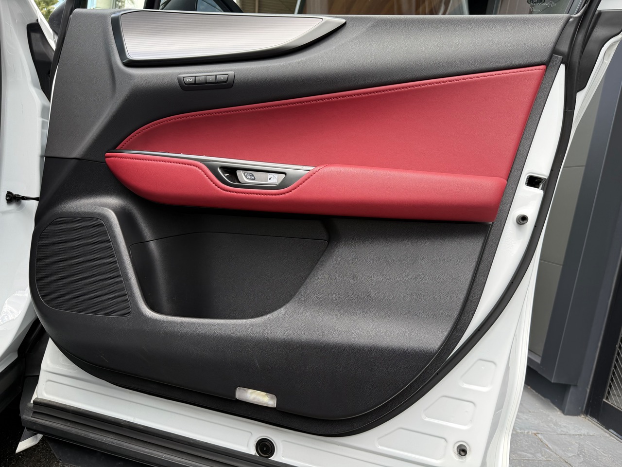 レクサス:NX/ハイブリッド
