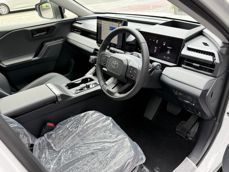 トヨタ:RAV4