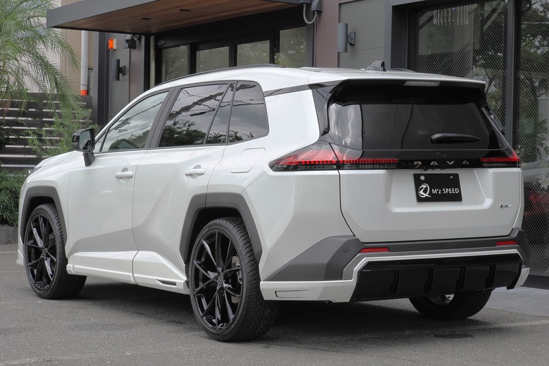 トヨタ:RAV4