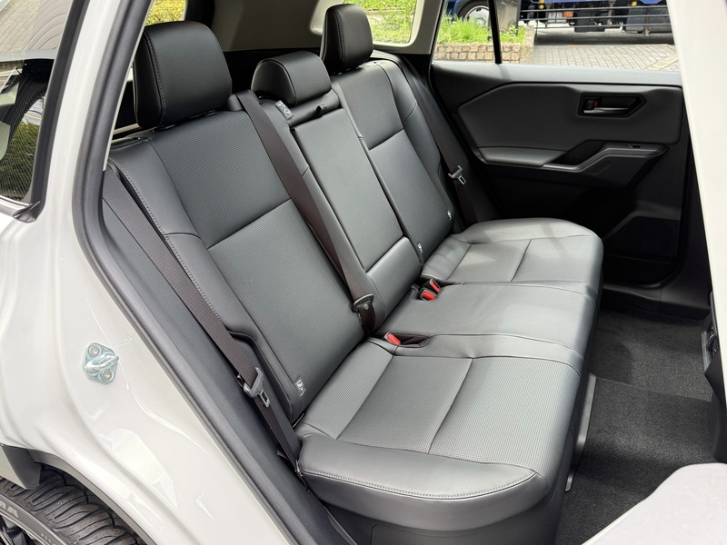 トヨタ:RAV4
