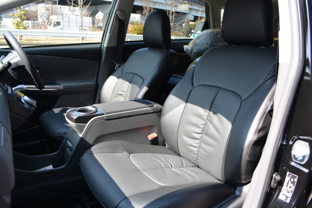 トヨタプリウスα※車両販売は終了致しました※14