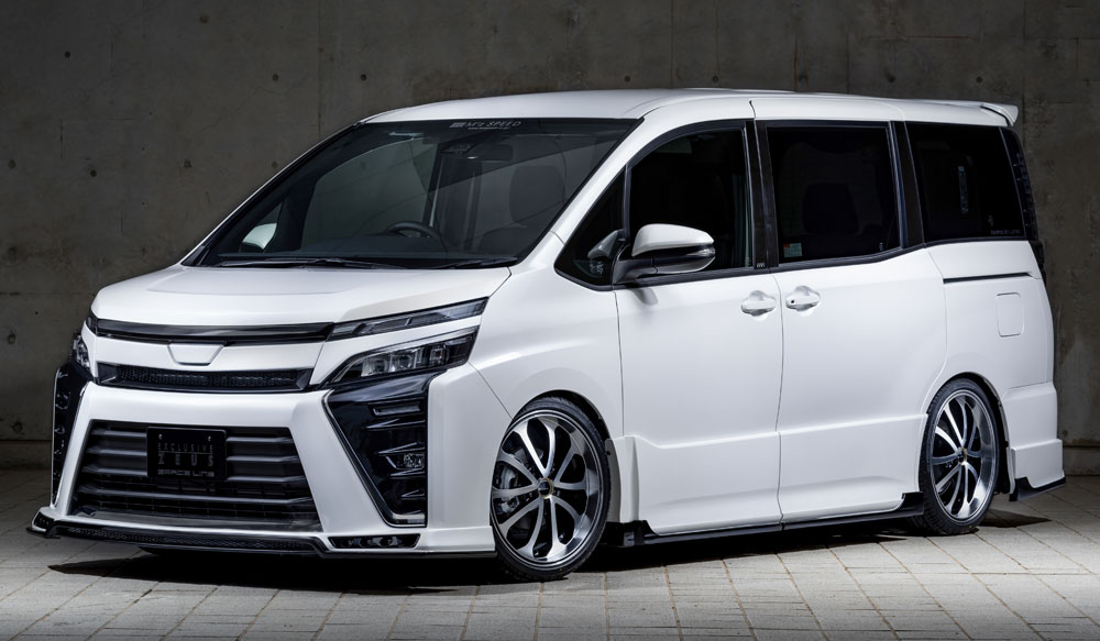 VOXY 2WD ZS煌き