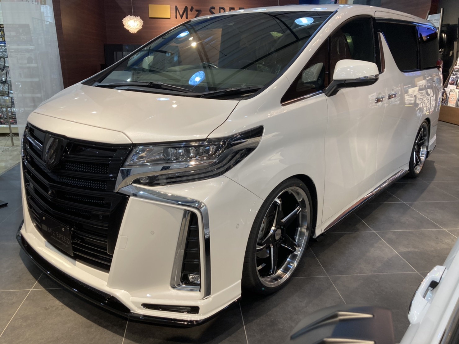 アルファード 2WD 3.5L ExecutiveLounge S