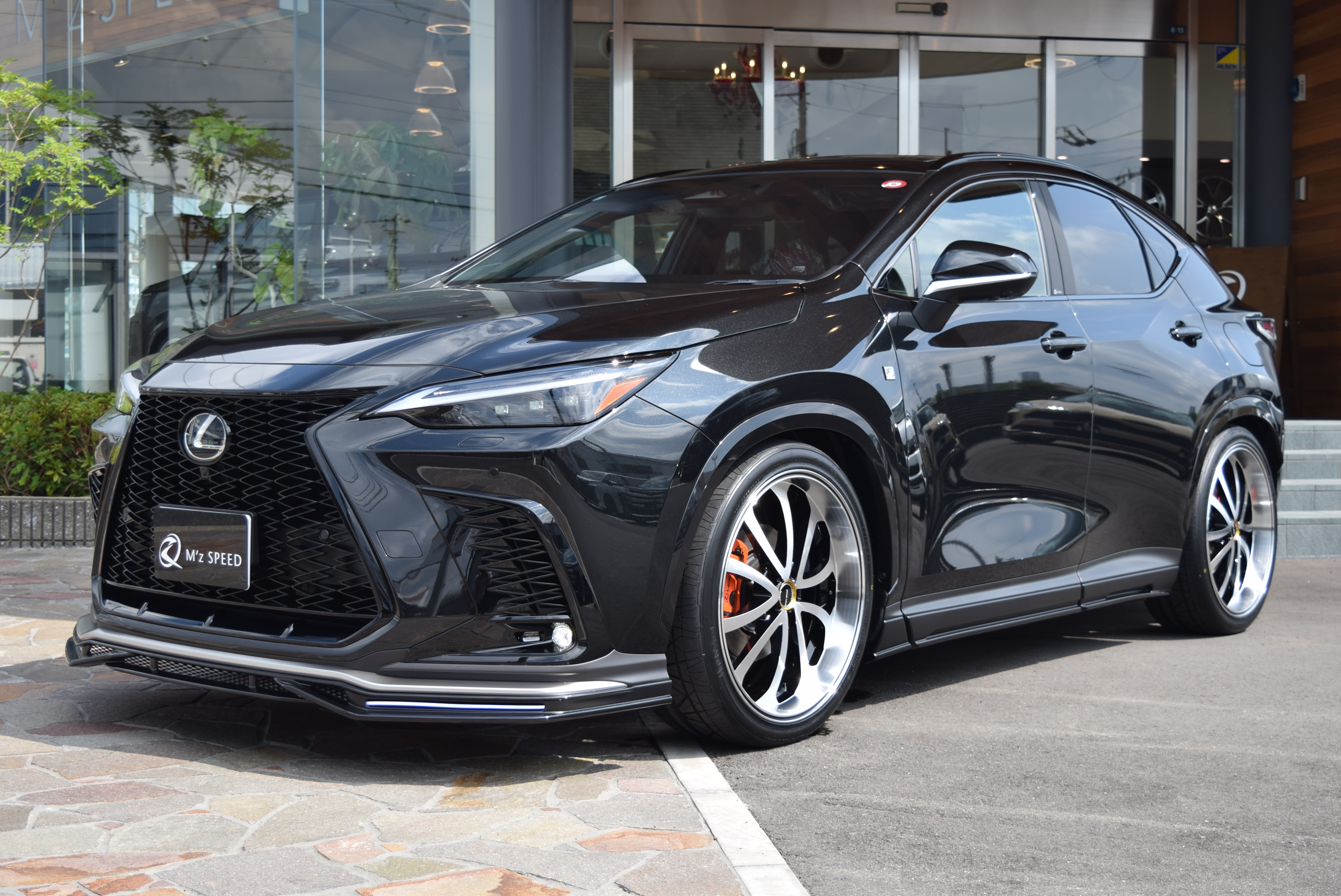 NX【展示車】 2WD NX350h F SPORT