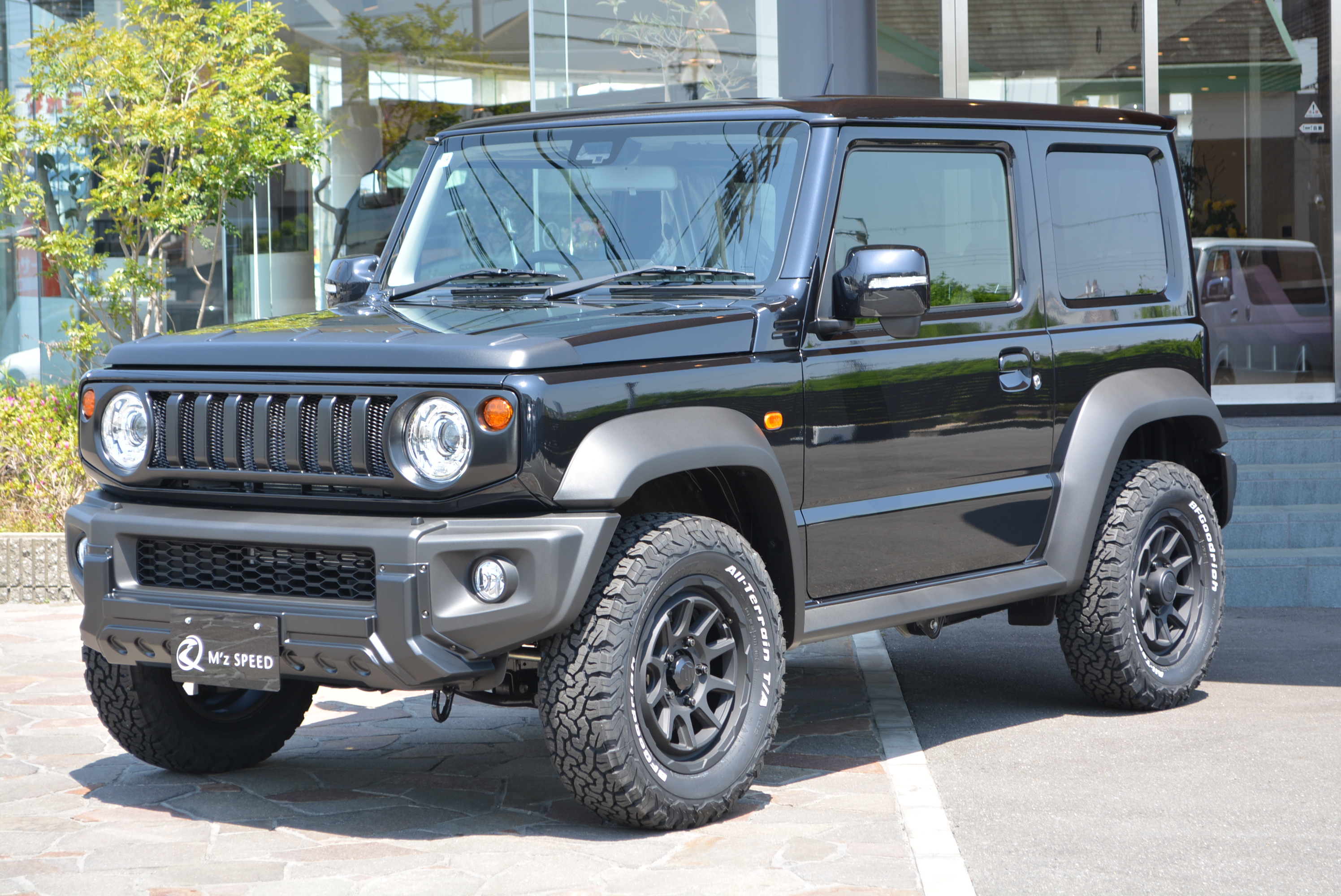 ジムニーシエラ【展示車】 4WD JC AT