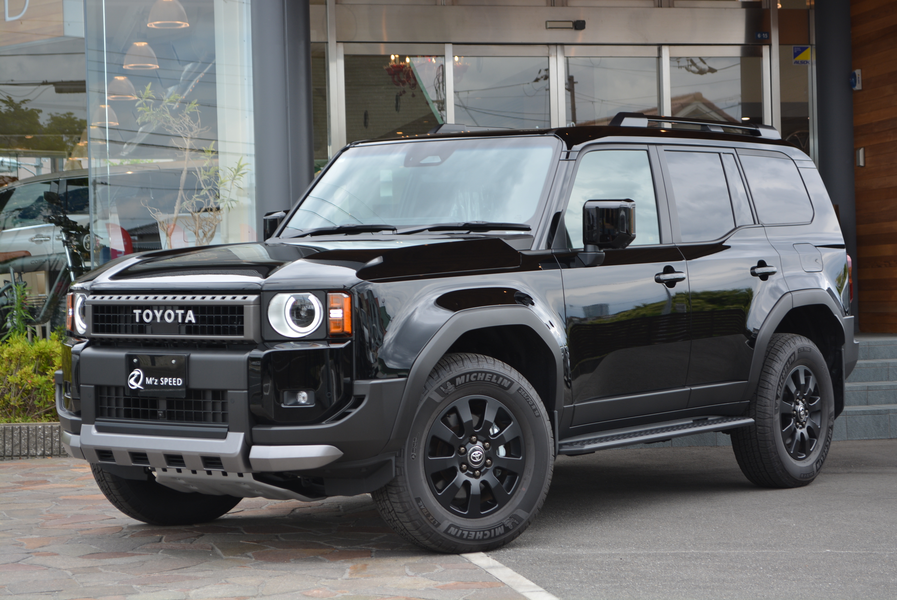 ランドクルーザー250【展示車】 4WD ディーゼル ZX FIRST EDITION
