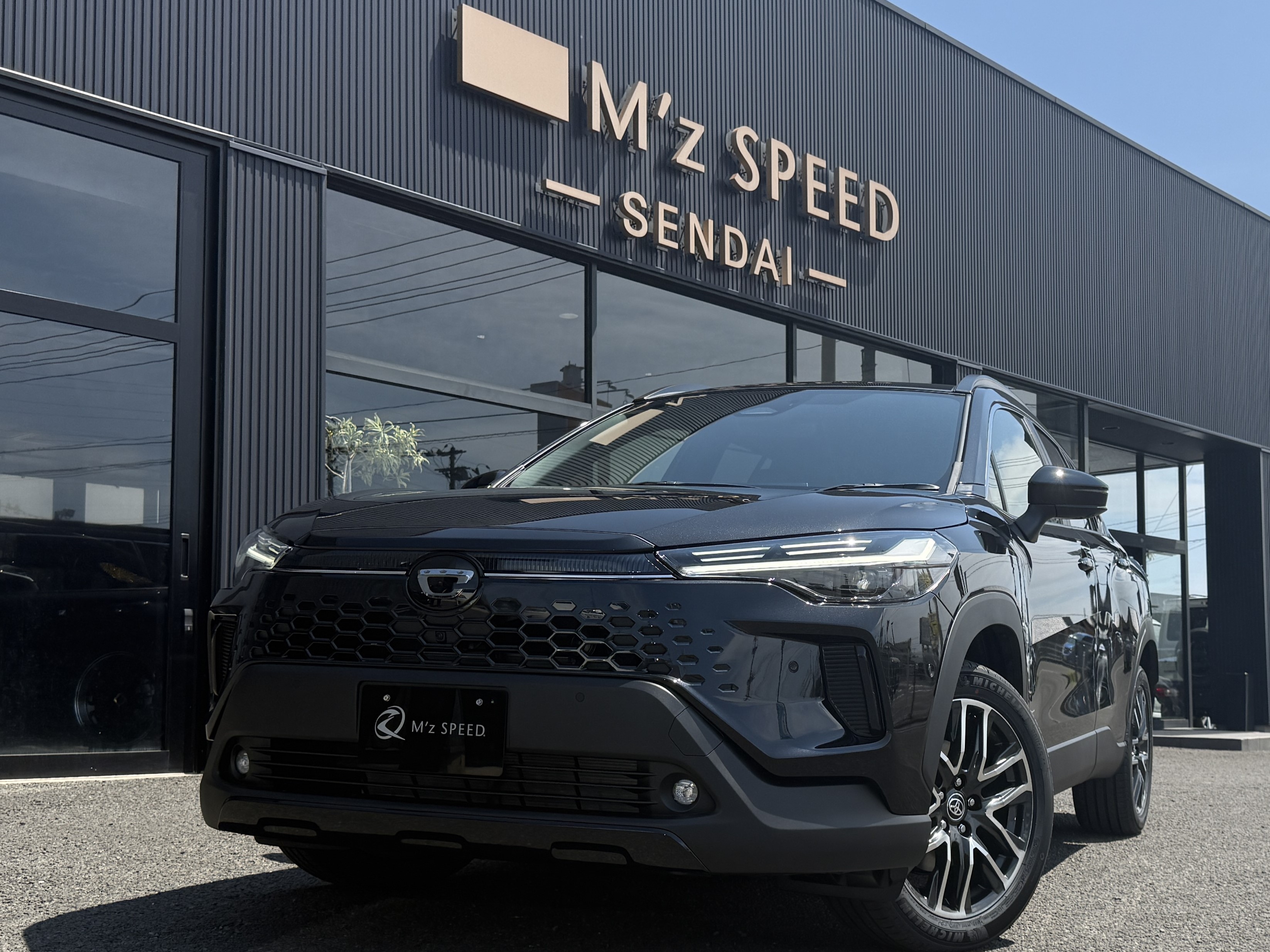 改良後カローラクロス　Mz仙台店【９月入庫予定】 ハイブリッドZ　２ＷＤ