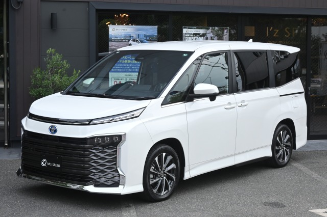 VOXY【2025年10月中旬入庫予定】 2WD HYBRID S-Z 7人乗