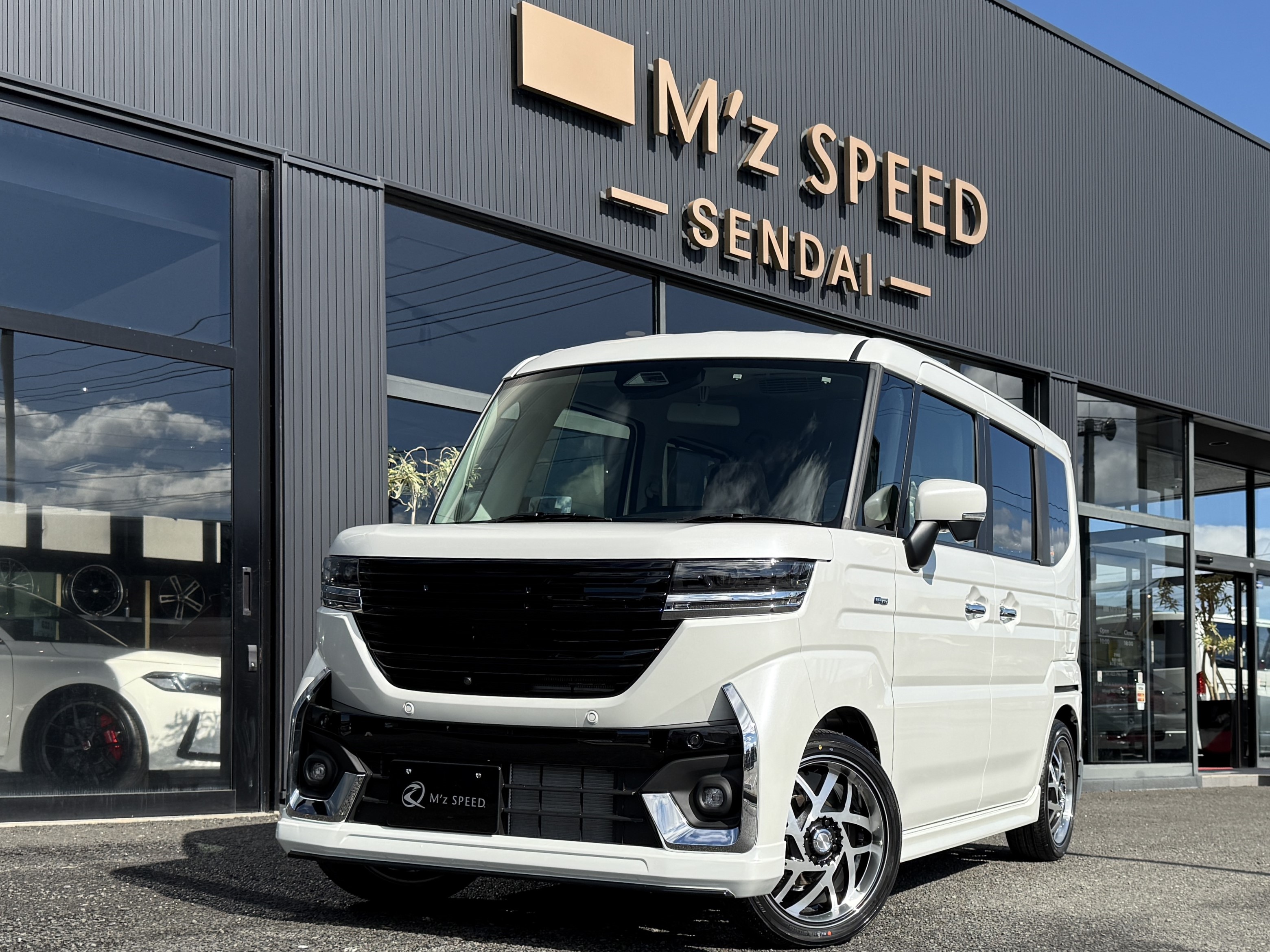 スペーシアカスタム【在庫車】Mz仙台店 ＸＳターボ　４ＷＤ