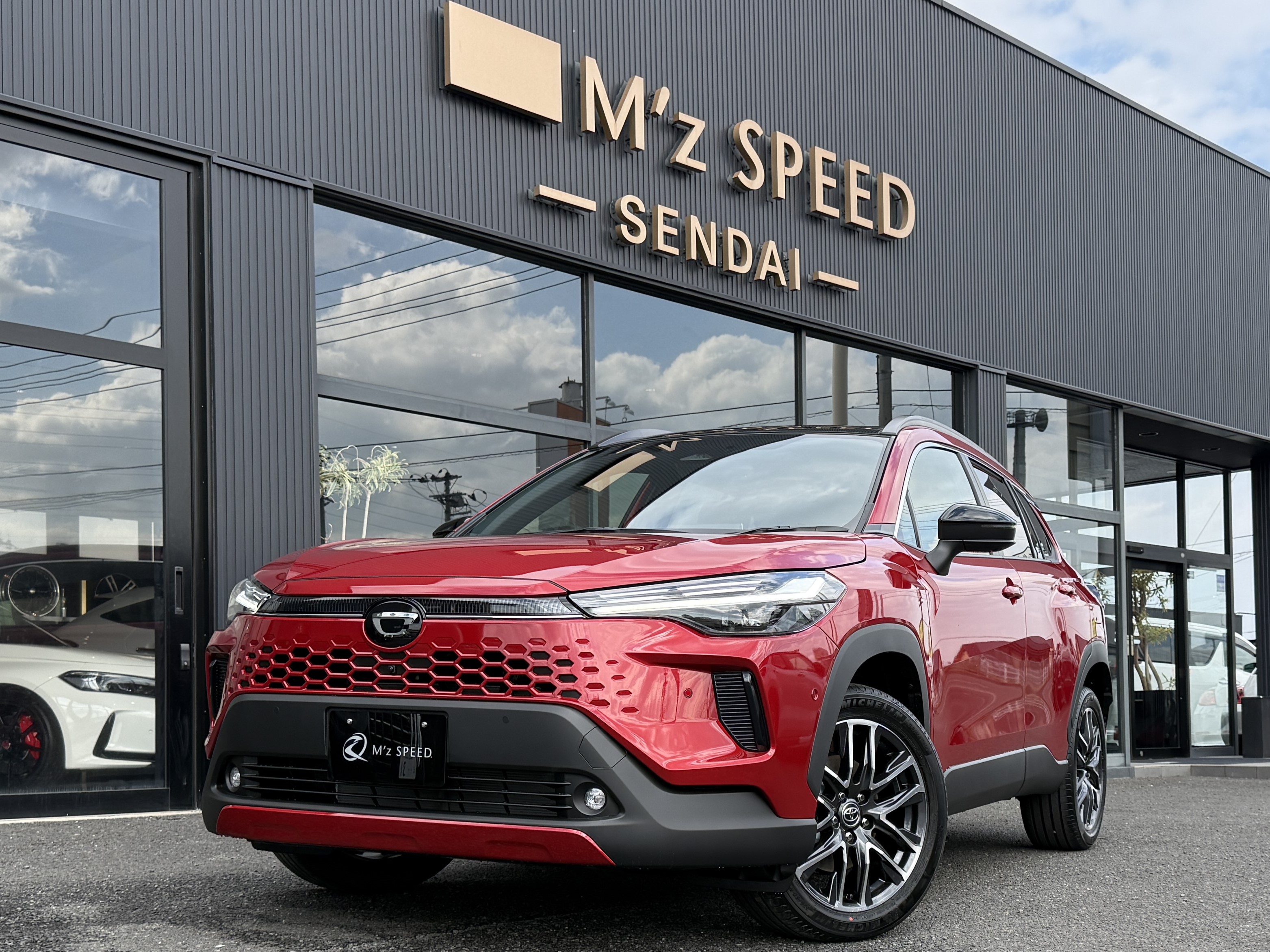 改良後カローラクロス　Mz仙台店【在庫車】 ハイブリッドZ　２ＷＤ