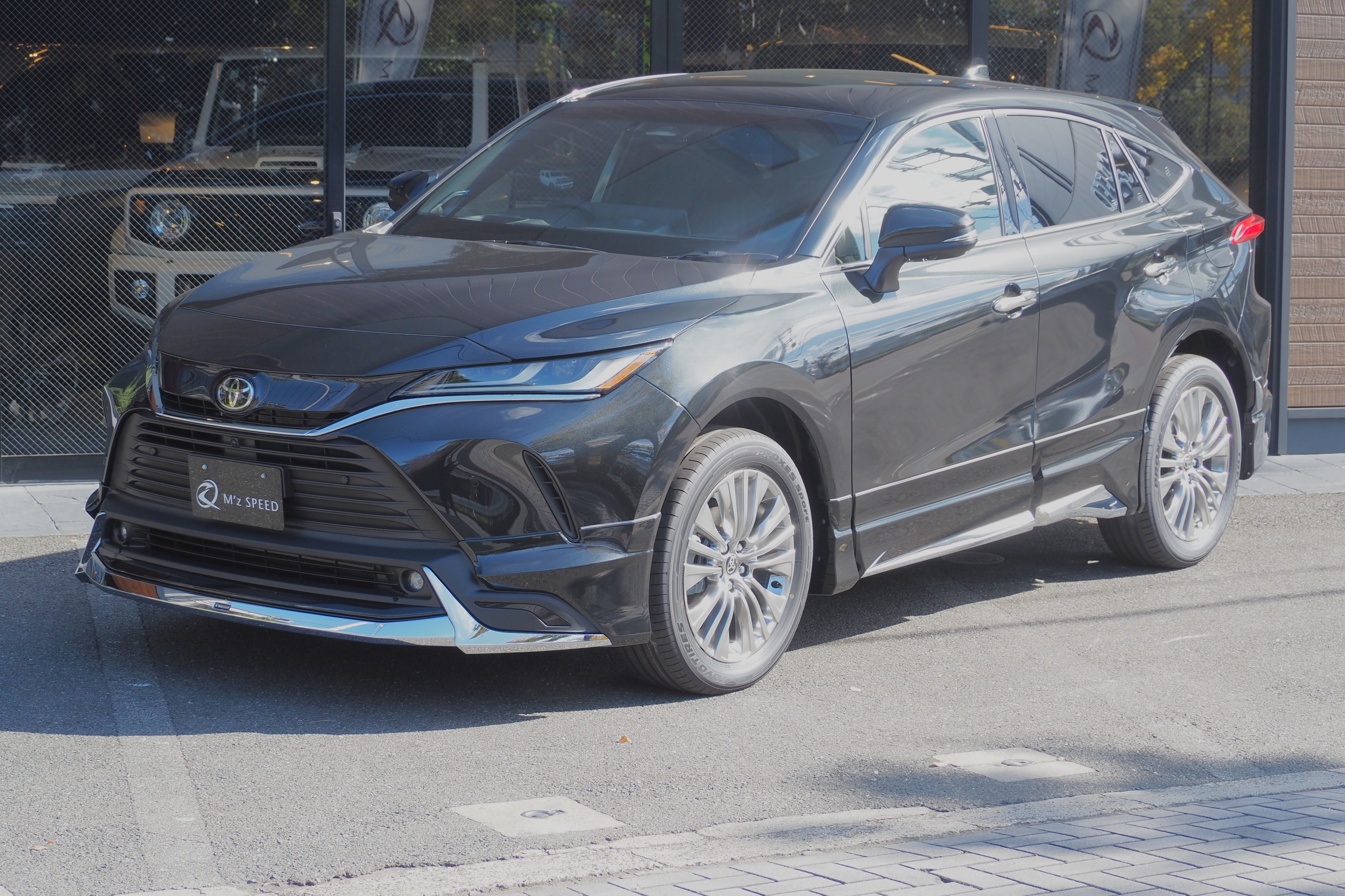 ハリアー【展示車両】 2WD Z lether package