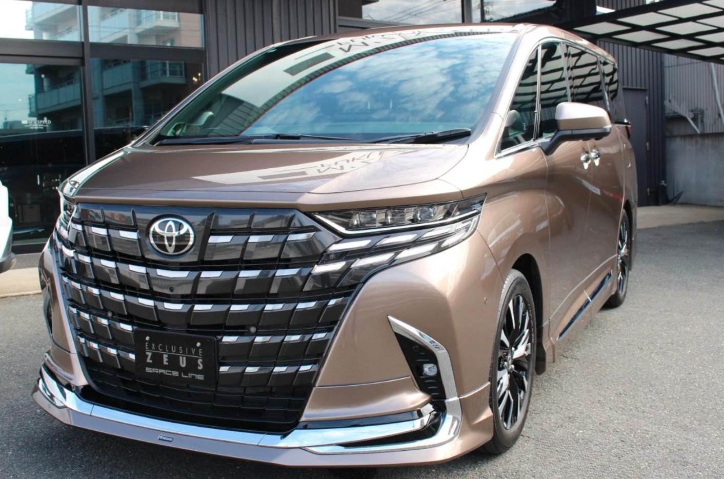 アルファード 2WD Z  (MZ福岡店)