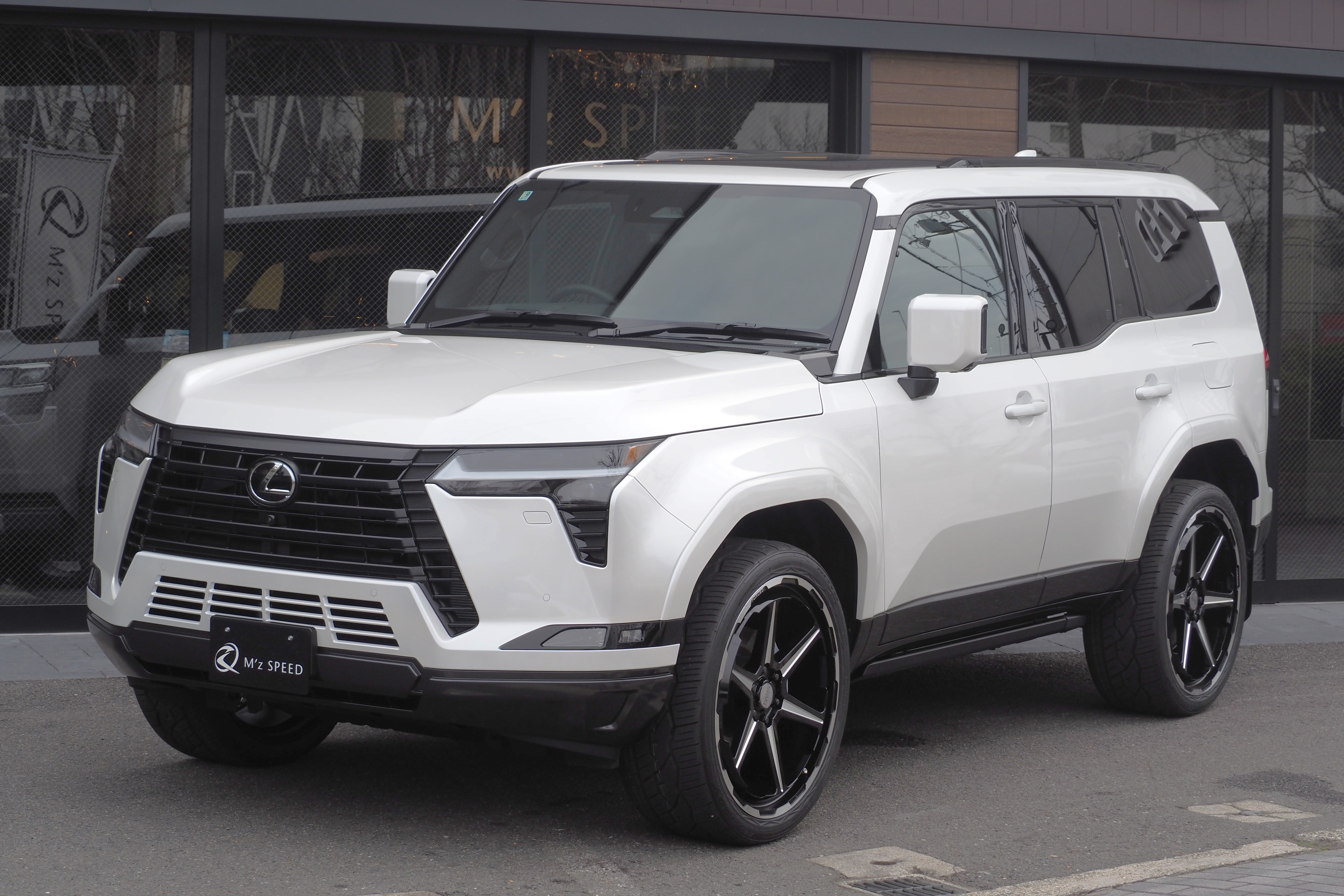 GX【展示車両】 AWD GX550 VERSION L