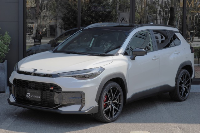 カローラクロス【展示車両】 4WD HYBRID GR SPORT