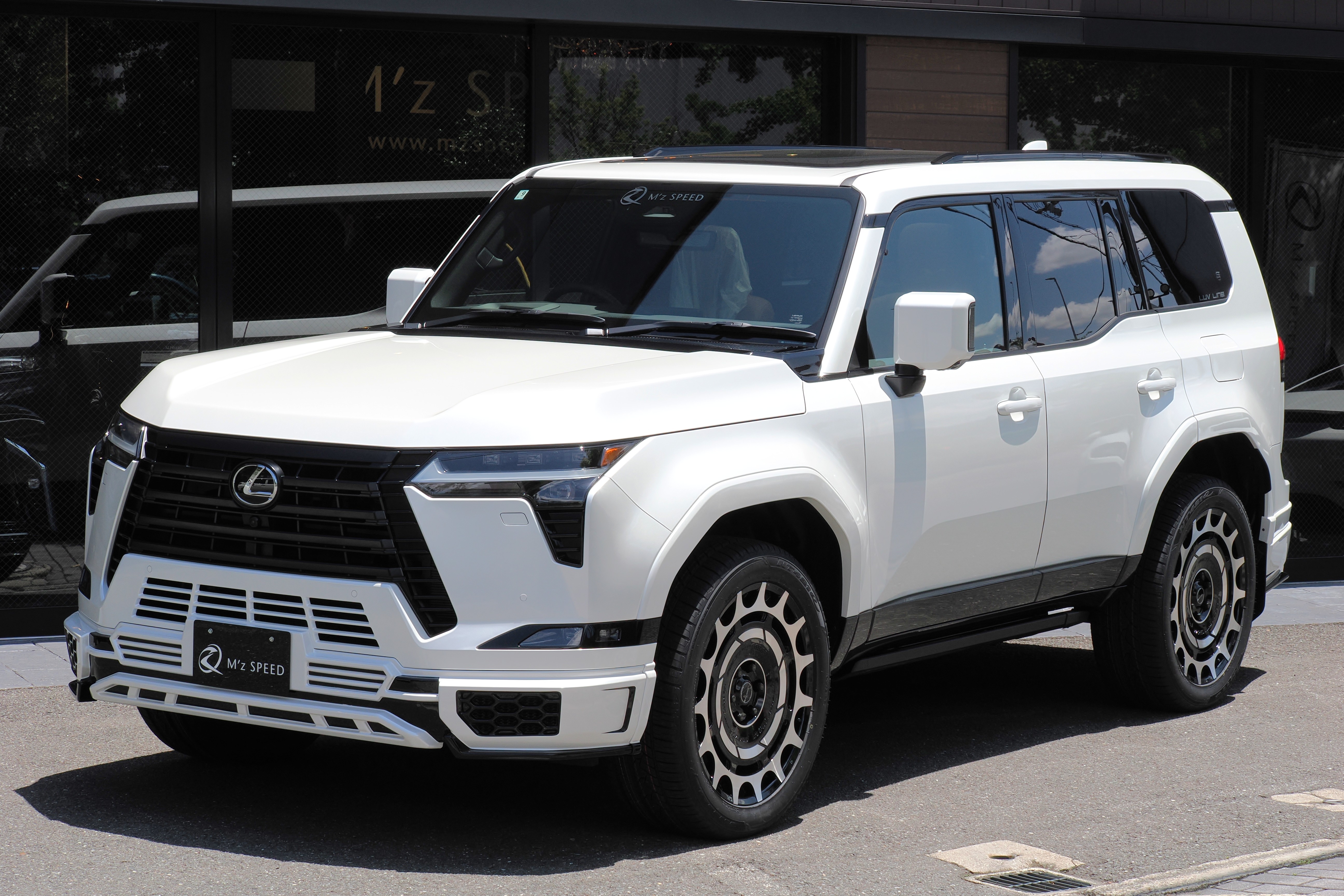 GX【展示車両】 AWD GX550 VERSION L
