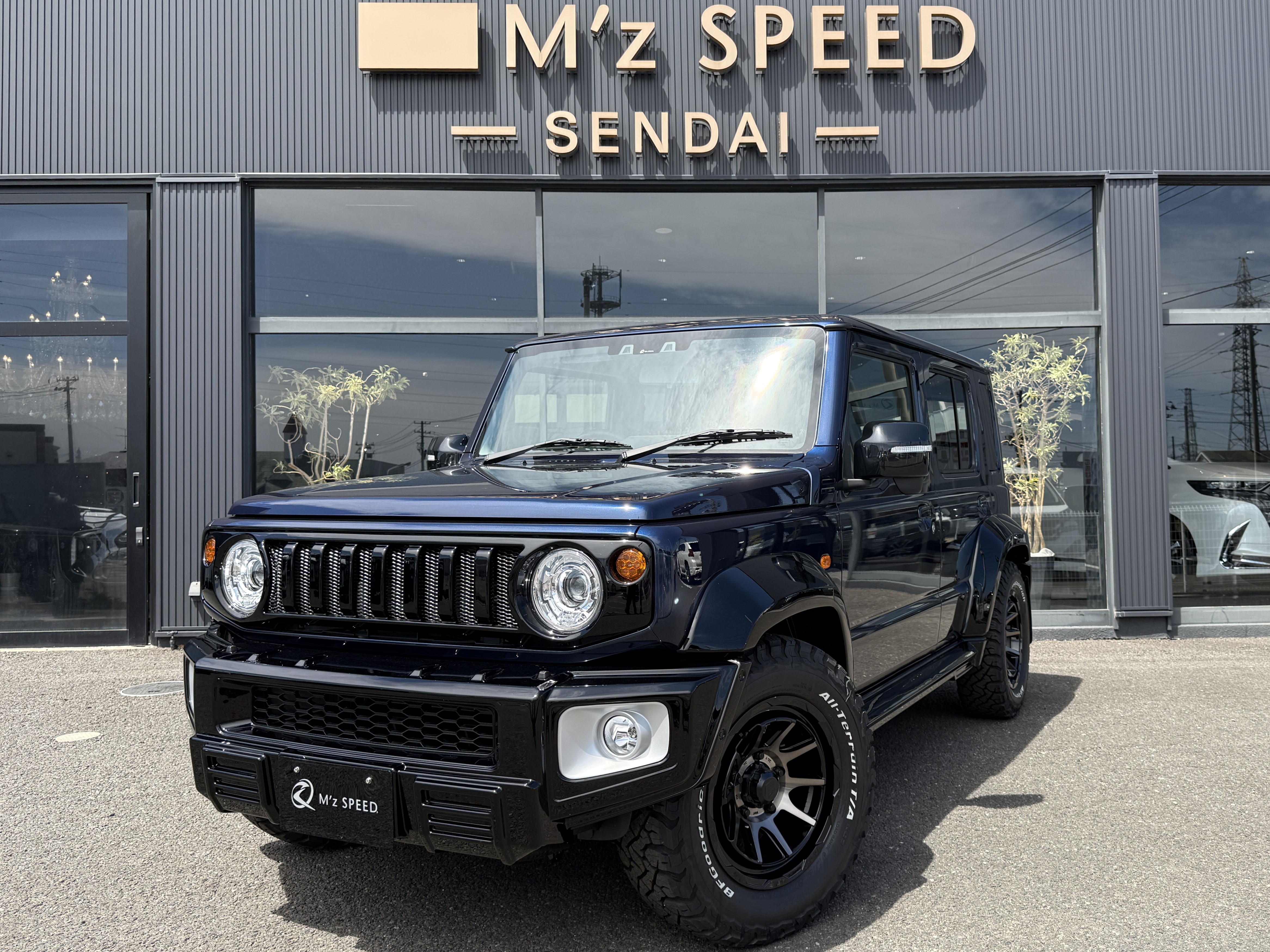ジムニーノマド【在庫車】Mz仙台店 ＦＣ　１型　ＡＴ　一部ラッピング施工