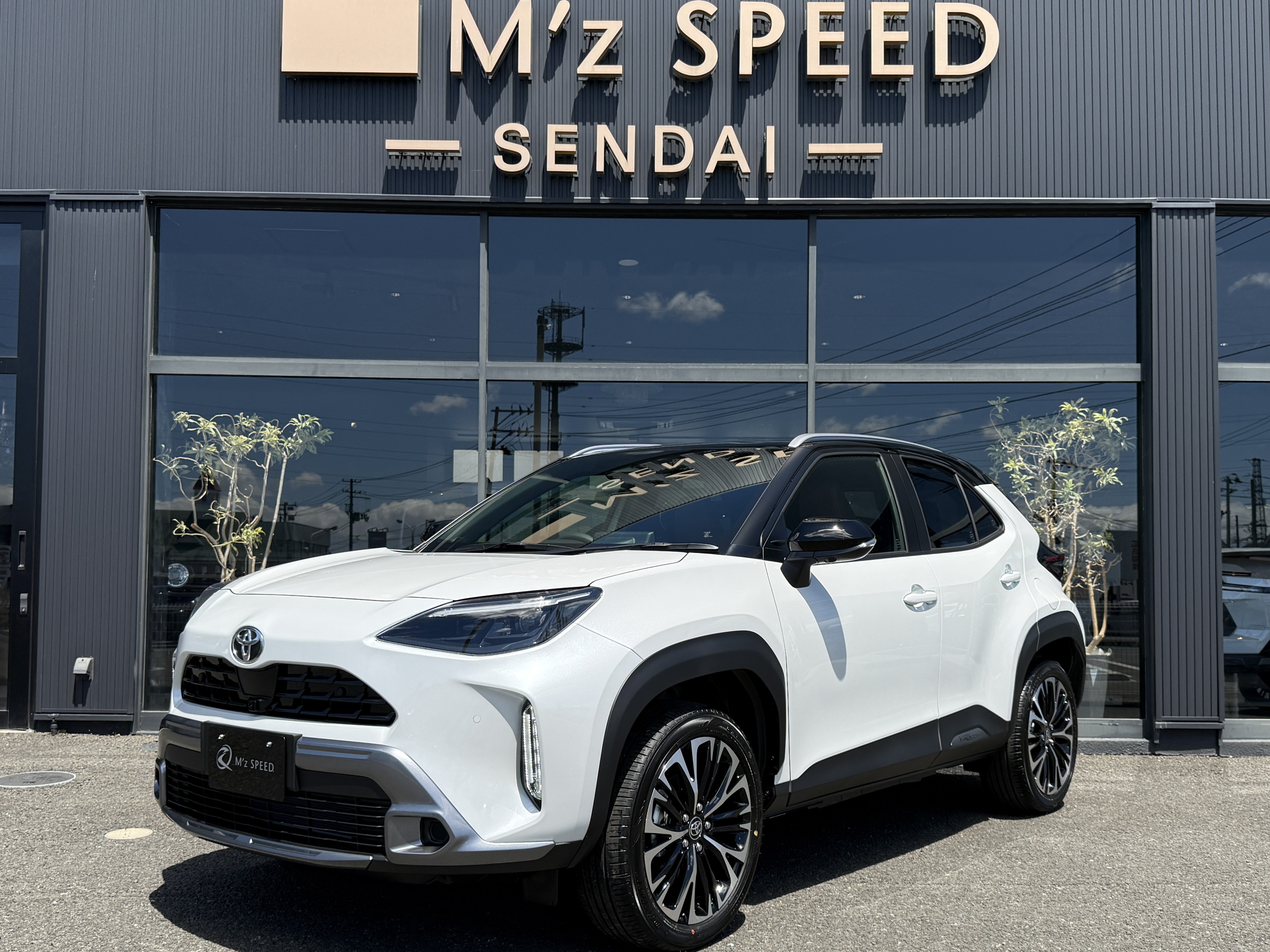ヤリスクロス【在庫車】Mz仙台 ハイブリッドＺアドベンチャー４ＷＤ