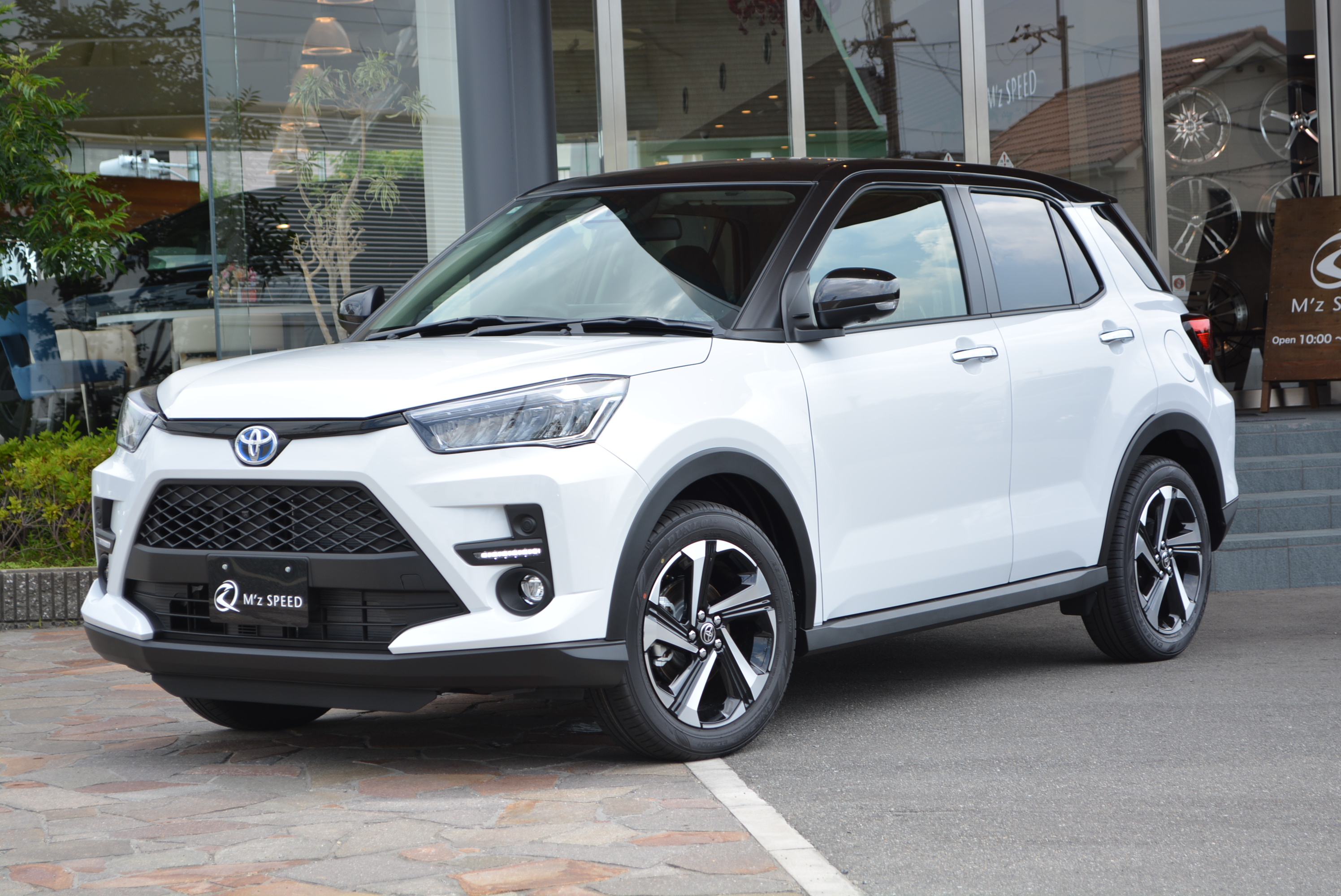 ライズ【在庫車】 2WD HYBRID Z