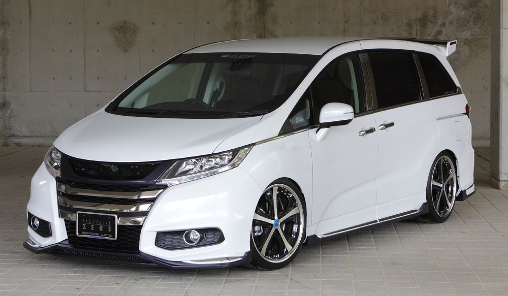 Honda am. Honda Odyssey rc4 Hybrid. Honda Odyssey 3 обвес. Honda Odyssey absolute 2016. Honda Odyssey 3.5 Tuning.